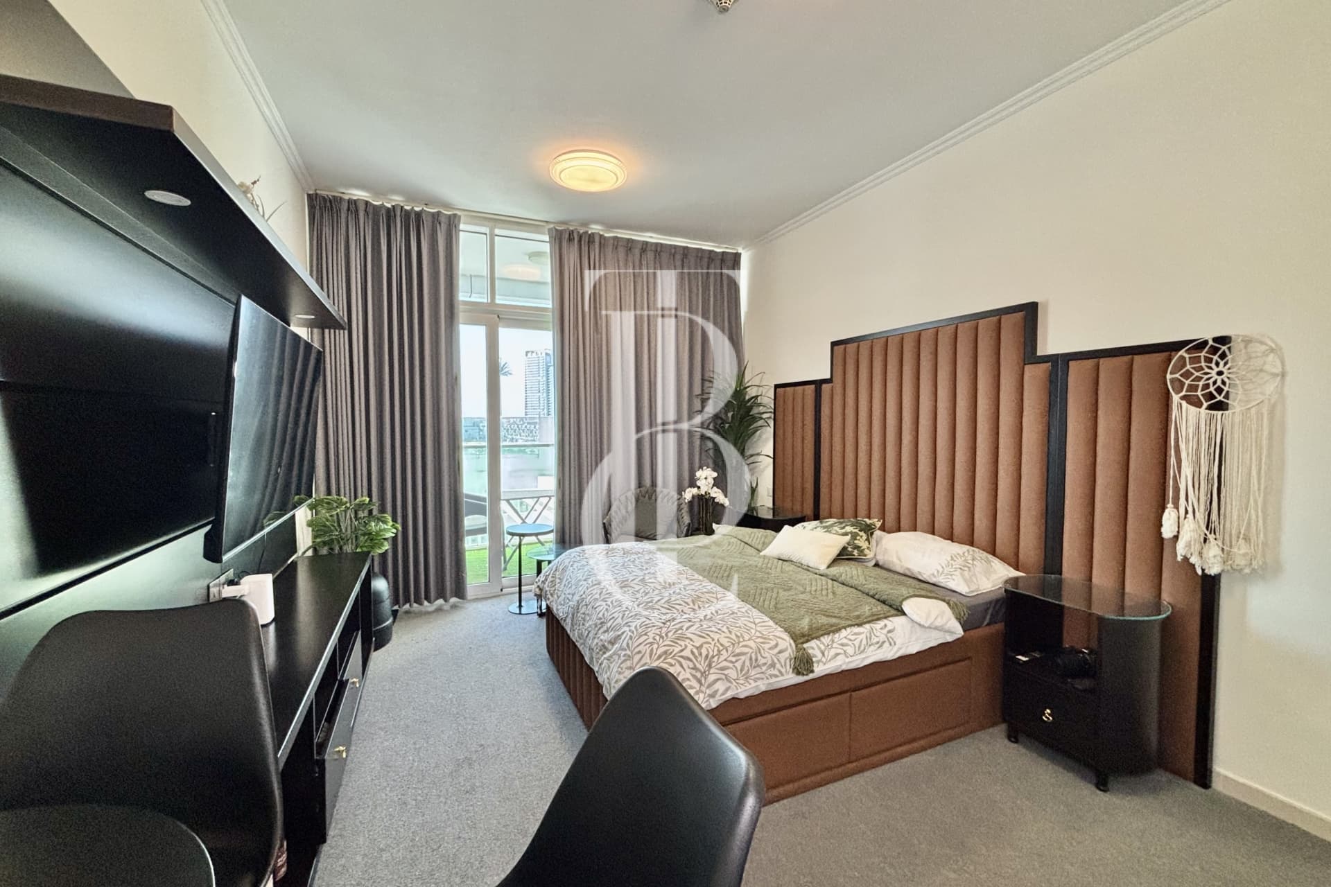 Carson, Damac Hills